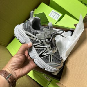 Giày trẻ em hiệu Daddy Sports phù hợp mẫu mã kiểu dáng bé trai bé gái mới nhất, Hiện đại nhất