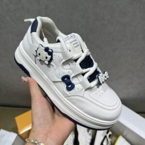 Giày thể thao da nữ đế dày mùa thu phóng cách mới nhất