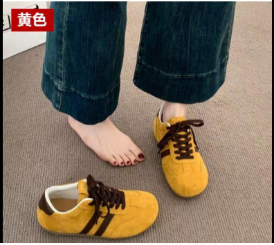 Giày nhiều mẫu mã đa dạng mới nhất dành cho nữ mới nhất