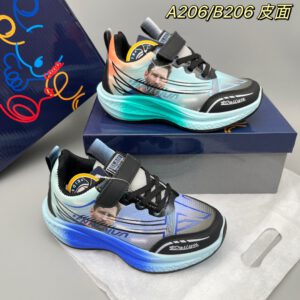 Giày trẻ em mang phong cách thể thao mới nhất sỉ lẻ giá xưởng có hóa đơn VAT