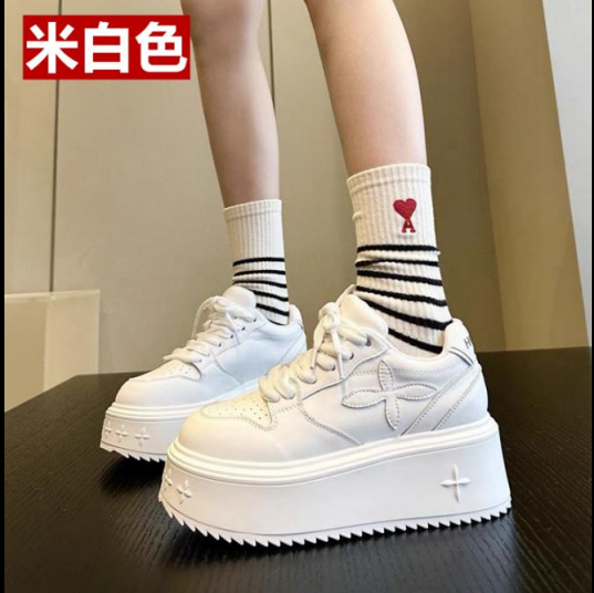 Giày vải độn dành cho nữ mẫu mới nhất trên thị trường sỉ lẻ tại kho xưởng Hà Nội