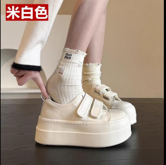 Giày vải may chỉ đế cao mẫu mới nhất có hóa đơn đỏ VAT