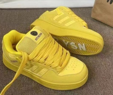 Đôi giày thể thao nữ Sturysn Urban màu vàng mẫu mới nhất dành cho nữ