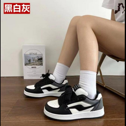 Giày thể thao cho nữ mẫu mới phù hợp với phong cách thu đông