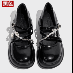 Giày Mary Jane màu đen với dây đeo đính ngọc trai và đế chunky mẫu mới