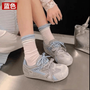 Đôi giày thể thao nữ phong cách retro, đế mềm, giúp tăng chiều cao mới nhất cho nữ phong cách thu đông