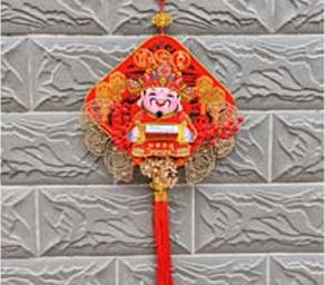 Dải treo thần tài Tết lắc lư gọi tài lộc, cầu may mắn có kèm móc treo ông thần tài treo tường