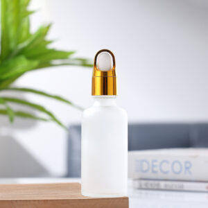 Lọ chiết sirum nước hoa Nắp hộp hoa vàng đầu nhỏ bằng nhựa trắng chai mờ mới
