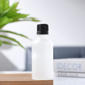 Chai chiết sirum sản phẩm đen nút bên trong chai mờ thủy tinh mẫu mới nhất sỉ lẻ tại xưởng kho Hà Nội