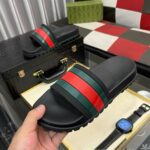 Dép quai ngang unisex kiểu dáng tối giản