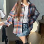 Áo sơ mi nữ kẻ caro tay dài bề mặt chải