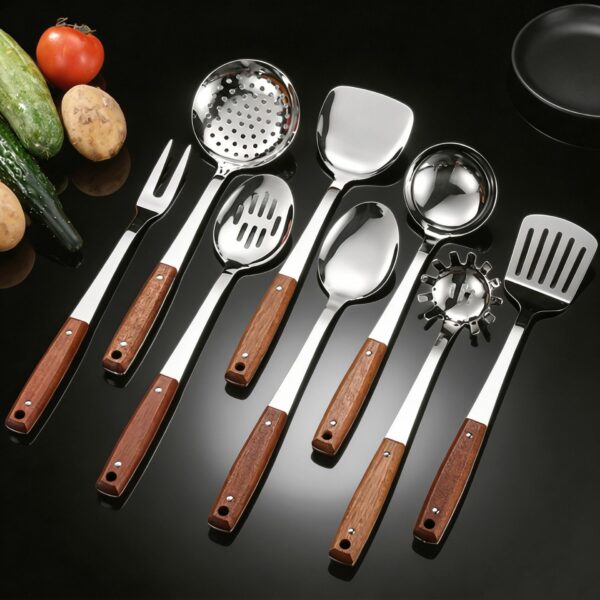 Tám món inox cán gỗ sapele: xào, cháo, xới cơm, vớt mì, gắp thịt