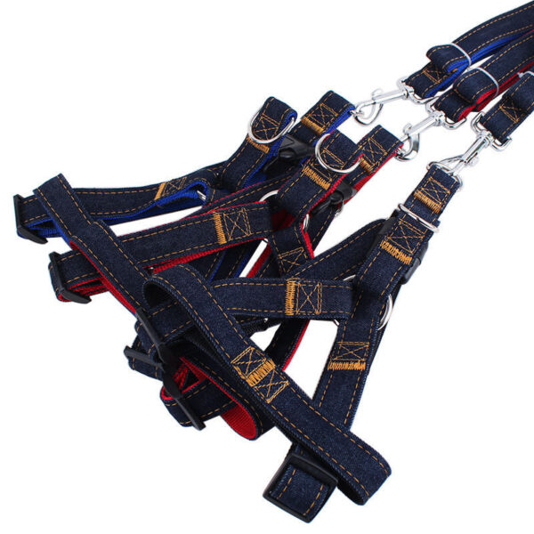 Bộ Yếm Denim Kèm Dây Dắt Và Vòng Cổ