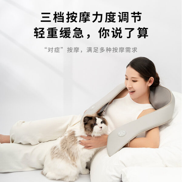 Đai massage vai cổ AVS-S6 dùng tại nhà và ô tô