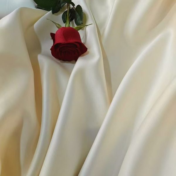Vải polyester satin mờ không co giãn