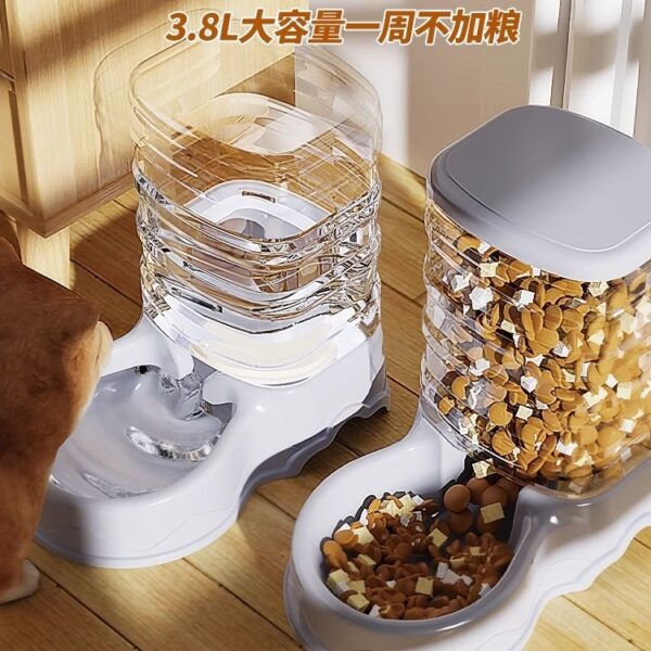 Bình Cấp Thức Ăn Hoặc Nước Trọng Lực Cho Chó Mèo