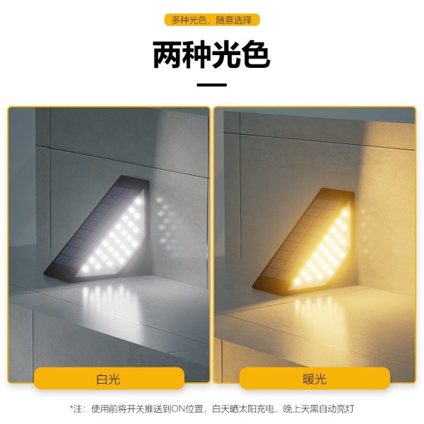 Đèn LED bậc cầu thang năng lượng mặt trời