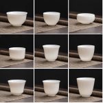 Chén trà sứ trắng Đức Hóa nhiều dáng