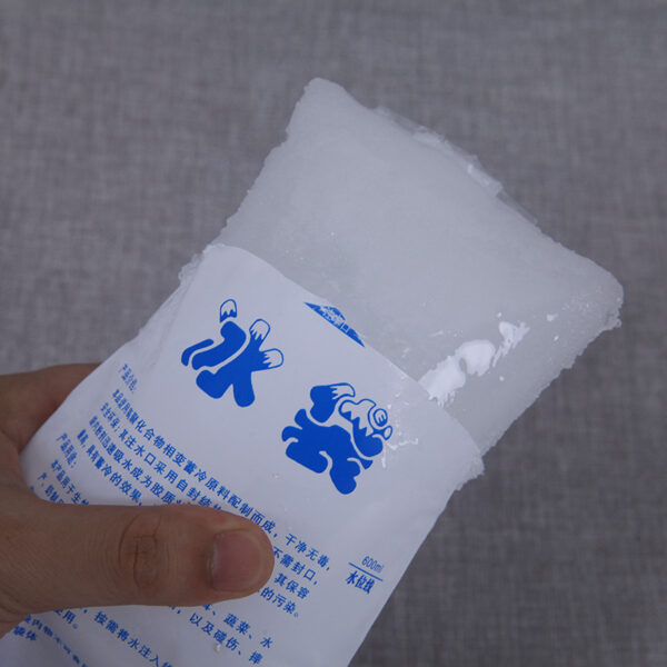 Túi đá tự hút nước nhiều dung tích, gói 50 túi