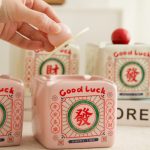 Gạt tàn sứ phong cách hoài cổ có nắp