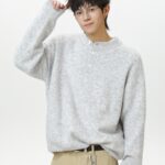 Áo dệt kim nam cổ Henley dáng rộng
