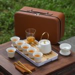 Bộ ấm chén trà du lịch gốm sứ họa tiết may mắn