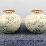Bình hoa gốm sứ men lam phong cách cổ
