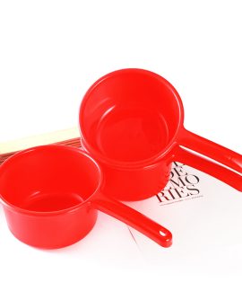 Gáo nhựa dày cán dài đỏ